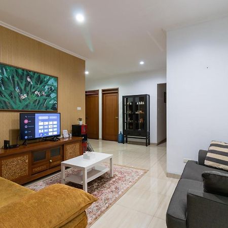 Spacious, White-Villa Belgareti @Kiara Condong Bandung Eksteriør billede